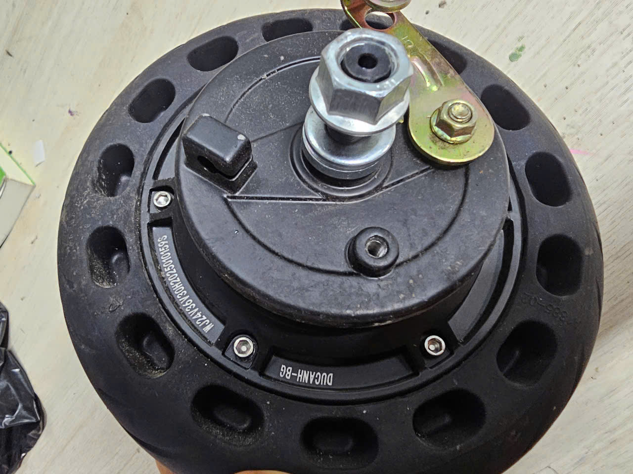 Linh kiện xe xuồng